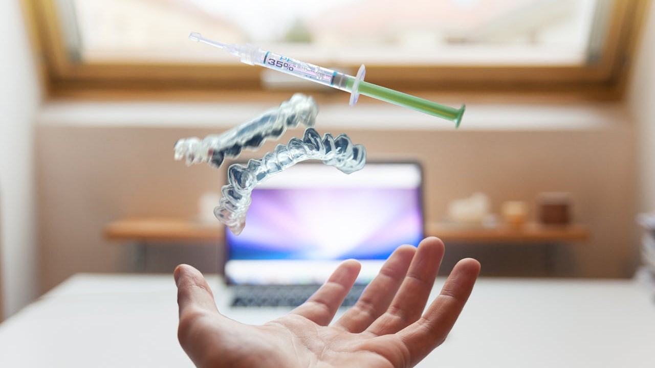 Krijg grip op je rechten op hulpmiddelen en voorkom onnodige kosten of afwijzingen. Neem de regie met heldere informatie.